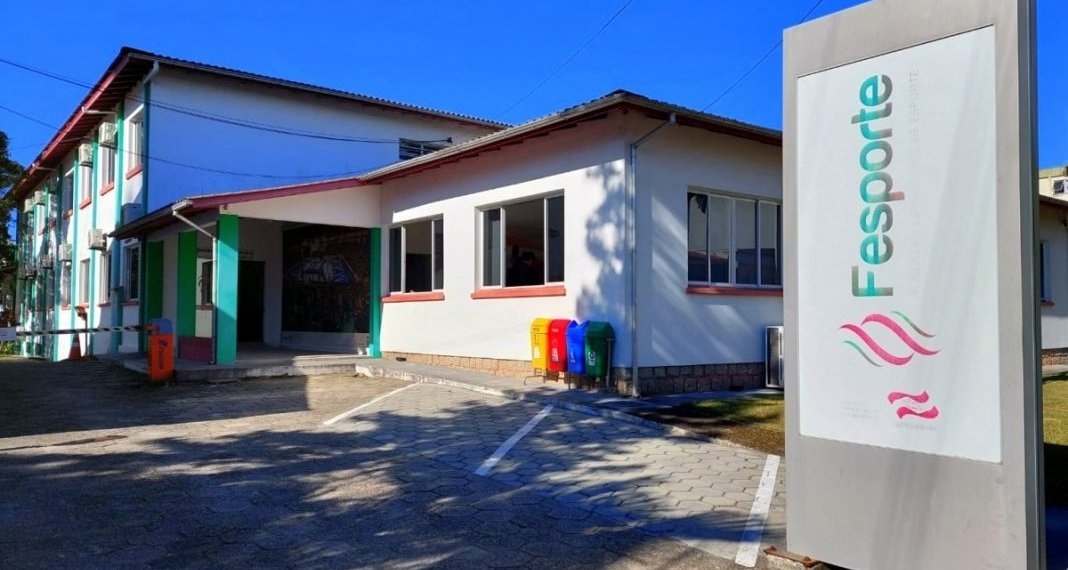 Fesporte cancela competições em SC
