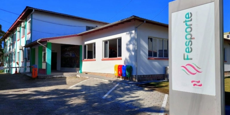 Fesporte cancela competições em SC