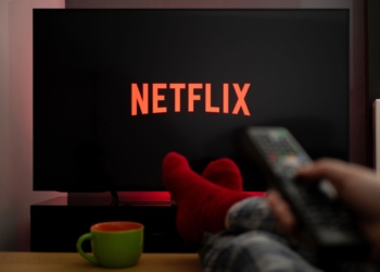Lançamentos Netflix em outubro de 2021: veja estreias de filmes e séries