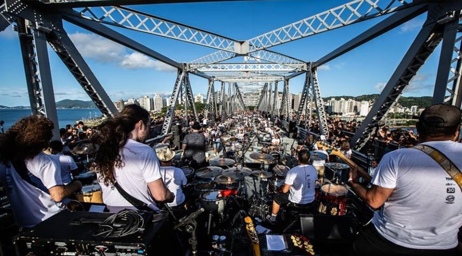 A 8ª Orquestra de Baterias confirmou apresentação em Florianópolis