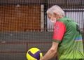 Idoso de 96 anos que pratica vôlei, diz que ‘esporte é vida’