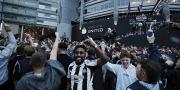 Newcastle é comprado por fundo de investimentos da Arábia Saudita por R$ 2,2 bilhões