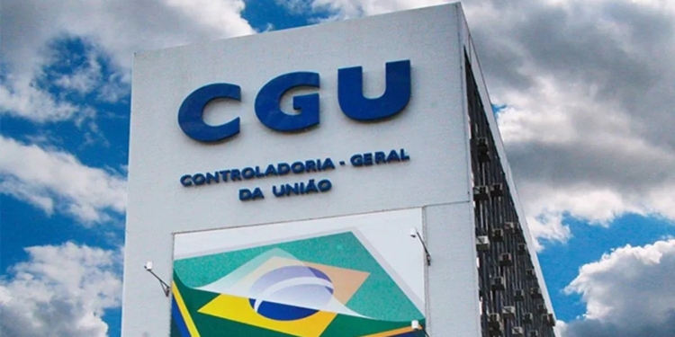 Concurso CGU: edital publicado com salários até R$ 19 mil