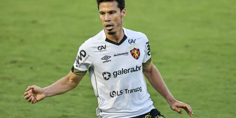 Hernanes após rebaixamento do Sport desabafa: “Tristeza misturada com vergonha”