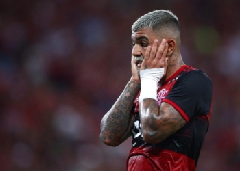 Jogador Gabigol do Flamengo surpreende ao postar foto no Ninho seis dias antes de apresentação e manda mensagem