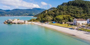 Oportunidades imobiliárias na Praia da Armação