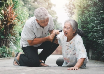 Osteoporose. O inimigo invisível das mulheres que causa alto impacto na saúde