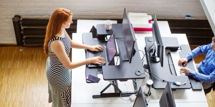 Ergonomia e saúde ocupacional: Uma análise da NR-17