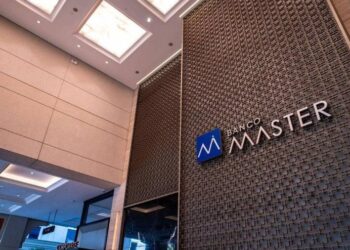 Colapso Sistêmico e Liquidação do Banco Master: Um Relatório Forense Abrangente sobre a Crise, Fraude e Impactos no Sistema Financeiro Nacional