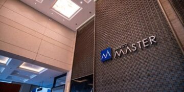 Colapso Sistêmico e Liquidação do Banco Master: Um Relatório Forense Abrangente sobre a Crise, Fraude e Impactos no Sistema Financeiro Nacional