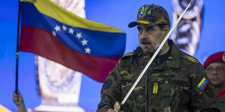 Venezuela fecha fronteira com Brasil após ação dos EUA capturar Maduro: entenda o impacto na segurança nacional