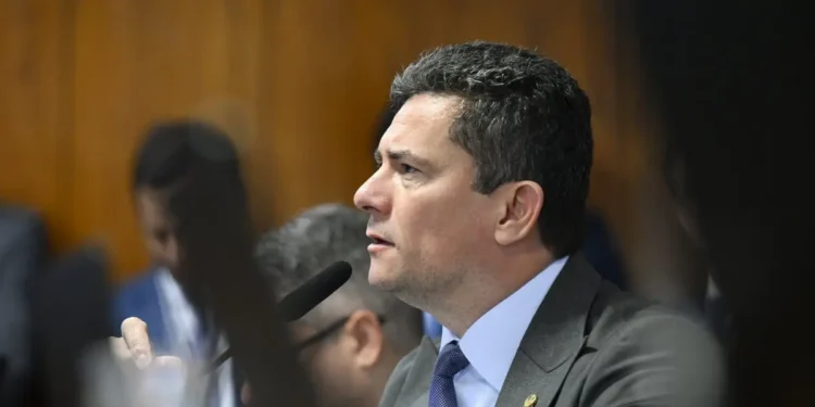 Sergio Moro no Paraná: União Brasil e PP em Racha e Futuro Incerto para Governo em 2026