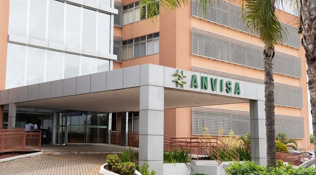 Anvisa aprova injeção semestral contra HIV: Sunlenca revoluciona PrEP com eficácia superior e adesão facilitada