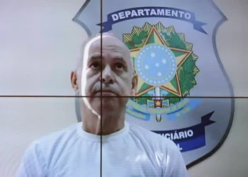 Moraes veta abraços: Réu pela morte de Marielle, Brazão tem visitas restritas e não poderá ter contato físico com a família