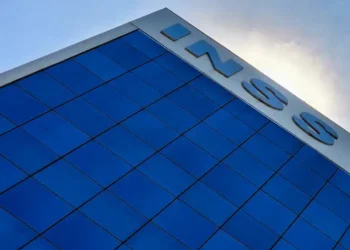 INSS Lança Plano Bônus Servidores: Fim da Fila de 3 Milhões de Benefícios com Aposentadorias e BPC Mais Rápidos