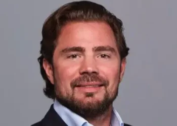 Novos Ilícitos de Daniel Vorcaro Levam PF à 2ª Fase da Operação Contra o Banco Master, com Bloqueio de R$ 5,7 Bilhões