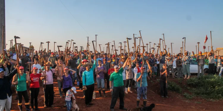 Acordo Histórico: União Paga R$ 584 Milhões e Resolve Disputa de Terra de 20 Anos no Paraná, Assentamentos Serão Regularizados
