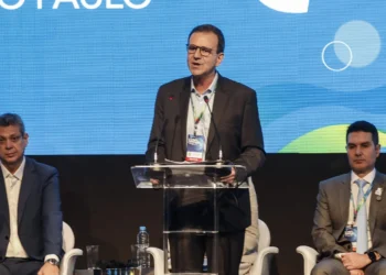 Eduardo Paes Confirma: “Estou Fazendo Pré-Campanha” para Governador do Rio em 2026 e Planeja Renúncia em Março