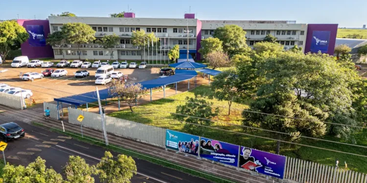 Reitora da Unila contesta nota 2 do MEC em Medicina e pede revisão ao ministro Camilo Santana