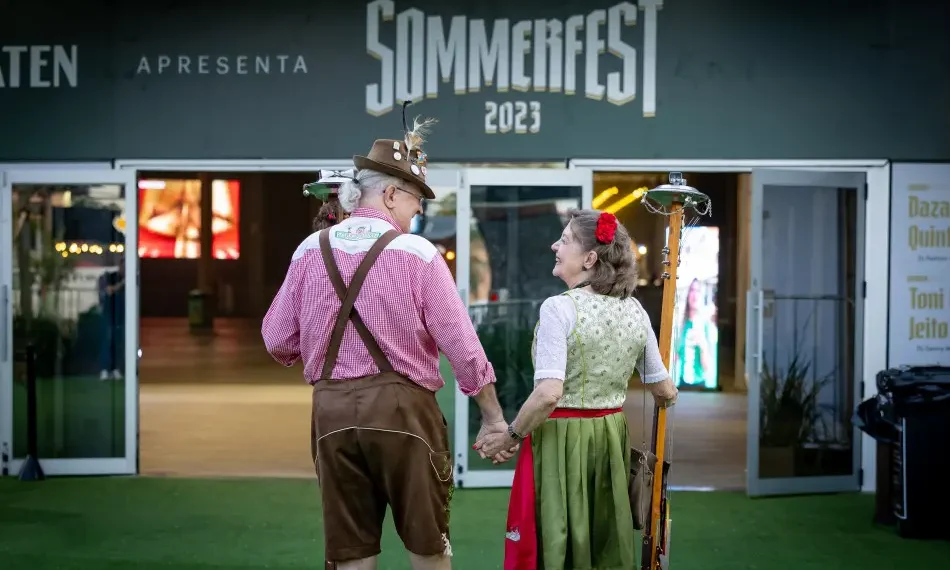 Sommerfest 2026 em Blumenau: Tradição Germânica e Pagode Nacional Invadem a Vila Germânica em Janeiro