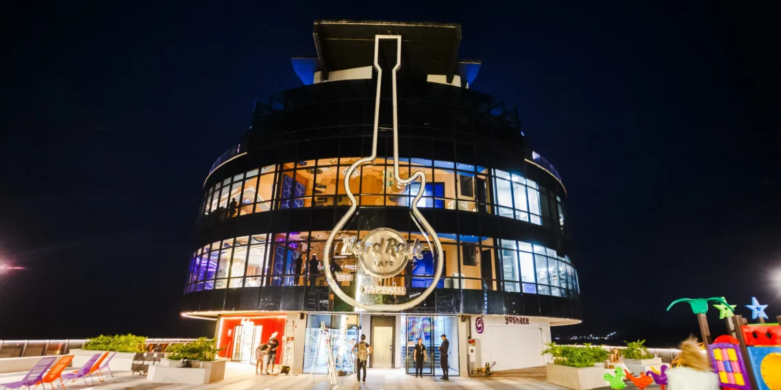 Hard Rock Cafe Flutuante em Itapema Transforma Litoral de SC: Shopping Sobre o Mar Vira Ícone Turístico e Impulsiona Mercado Imobiliário