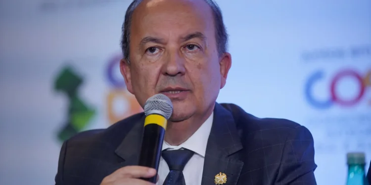 Justiça de SC Suspende Lei que Banía Cotas Raciais em Universidades; PSOL Celebra Vitória Contra Retrocesso Social