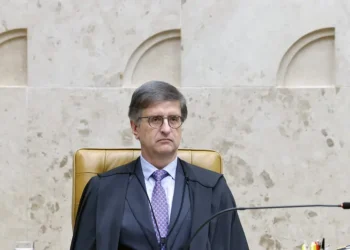 Procurador-Geral Paulo Gonet defende cotas raciais e pede suspensão de lei em SC após manifestação do STF