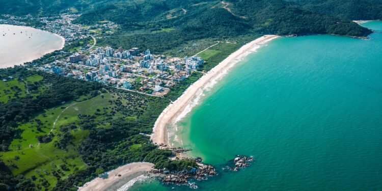 Locação de Imóveis para Temporada nas Praias de Governador Celso Ramos