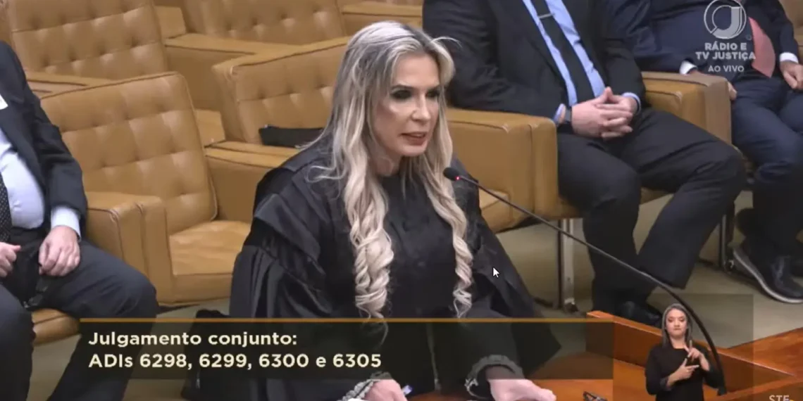 Advogada do Comando Vermelho Pede a Moraes Câmeras Corporais para PM de SC e Inversão do Ônus da Prova