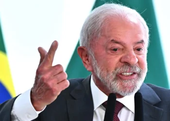 Lula “declara guerra” às Big Techs: Regulamentação global e críticas à “desinformação” dominam discurso na Índia