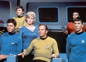 Jornada nas Estrelas: 60 Anos da Série que Imaginou um Futuro de Cooperação e Esperança na TV