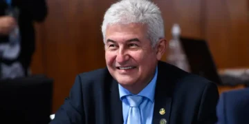Marcos Pontes, o primeiro astronauta brasileiro, será homenageado em SC com lançamento de centro aeroespacial para inspirar jovens