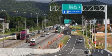 Inovação com Isopor: Tecnologia Ultraleve Entrega Obra Milionária em SC 9 Meses Antes do Prazo