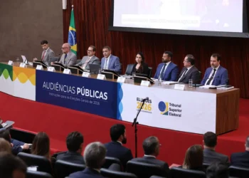 IA em Eleições: Nova Regra do TSE Gera Temor de Perseguição e Favorecimento Político