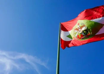 De Bornhausen a Jorginho Mello: Os Políticos que Moldaram Santa Catarina como o Estado Mais Conservador do Brasil