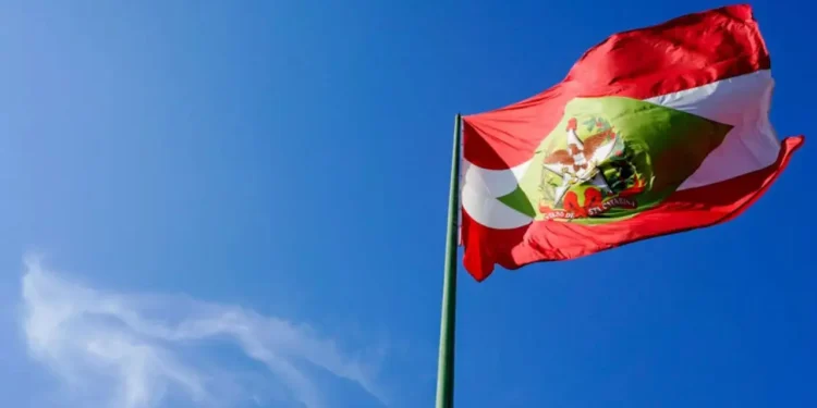 De Bornhausen a Jorginho Mello: Os Políticos que Moldaram Santa Catarina como o Estado Mais Conservador do Brasil