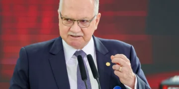 Fachin rebate EUA sobre liberdade de expressão no Brasil: “Limitações pontuais” contra “milícias digitais”