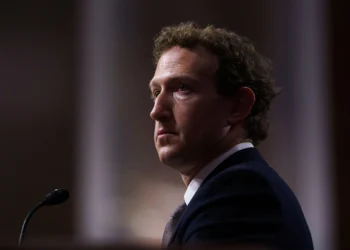 Meta sob Fogo da UE: Facebook e Instagram Falham em Bloquear Menores de 13 Anos, Multa Bilionária à Vista