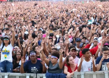 Evangélicos em SC: O Avanço Conservador que Impulsiona a Direita e Molda Eleições Futuras