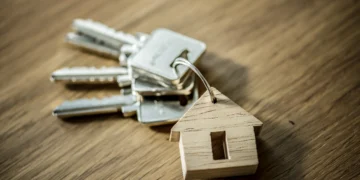 Governo de SC libera R$ 3,3 milhões para 30 novas moradias populares em São João Batista, impulsionando construção civil e economia local