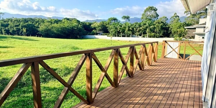 Moradores estão deixando capitais como Florianópolis em busca de cidades autossuficientes, seguras e contato com a natureza como Santo Amaro da Imperatriz.