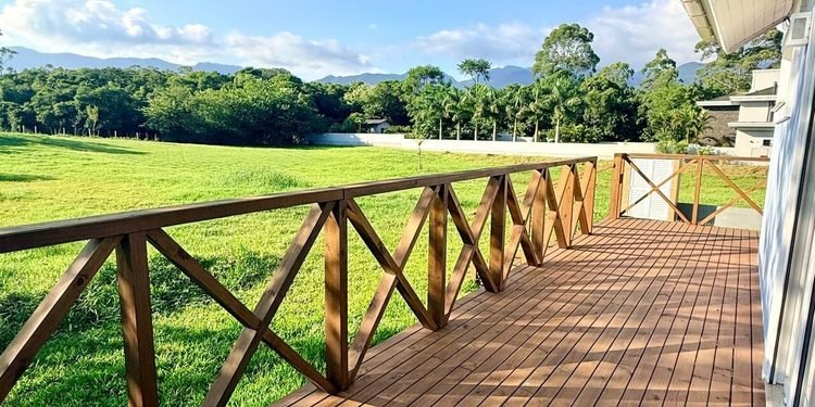 Moradores estão deixando capitais como Florianópolis em busca de cidades autossuficientes, seguras e contato com a natureza como Santo Amaro da Imperatriz.