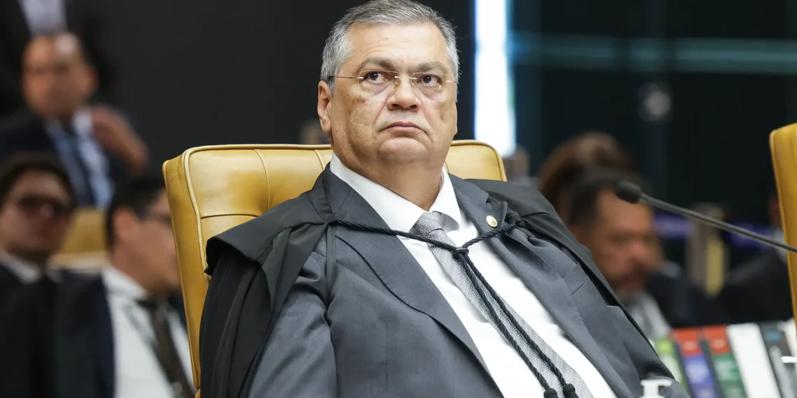 Dino critica Bets e Big Techs no STF: “Sugam energia do povo e espiritual das pessoas”