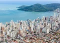 Arranha-céus nos Bairros de Balneário Camboriú: Nova Lei de Zoneamento Promete Transformar a Cidade