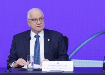Fachin: “Julgamento do Século” no STF Define Responsabilidade das Big Techs e o Futuro da Internet no Brasil