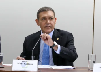 TSE e Big Techs se unem em acordo inédito para barrar desinformação e fake news nas Eleições 2026 com IA