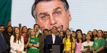Alexandre de Moraes Vira “Tribunal Eleitoral Paralelo” e Gera Polêmica com Decisões sobre Campanhas de Bolsonaro e Aliados