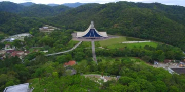 Santuário Santa Paulina celebra 20 anos como 2º polo de turismo religioso do Brasil e reforça missão de acolhimento