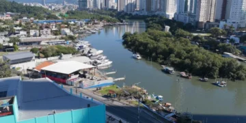 Balneário Camboriú: Nova Ponte Sobre Rio Camboriú Promete Revolucionar Mobilidade e Aliviar Trânsito Intenso