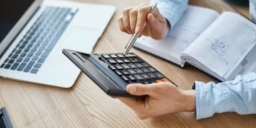 Tecnologia Catarinense Revela R$ 306 Milhões em ISS Não Pago por Empresas do Simples Nacional